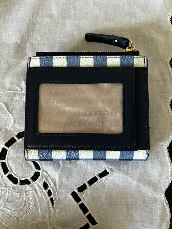 Kate Spade Wallet - Picture 3 of 3